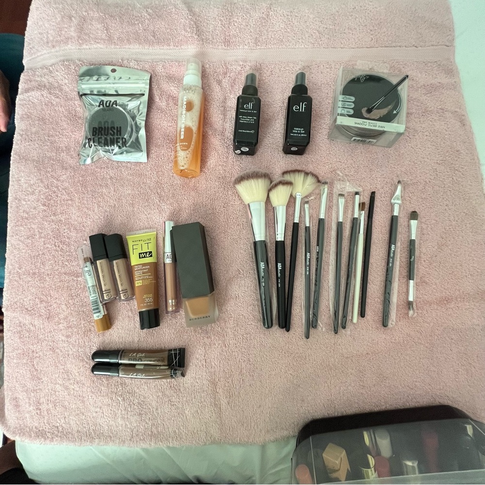 Bundle of Face Makeup